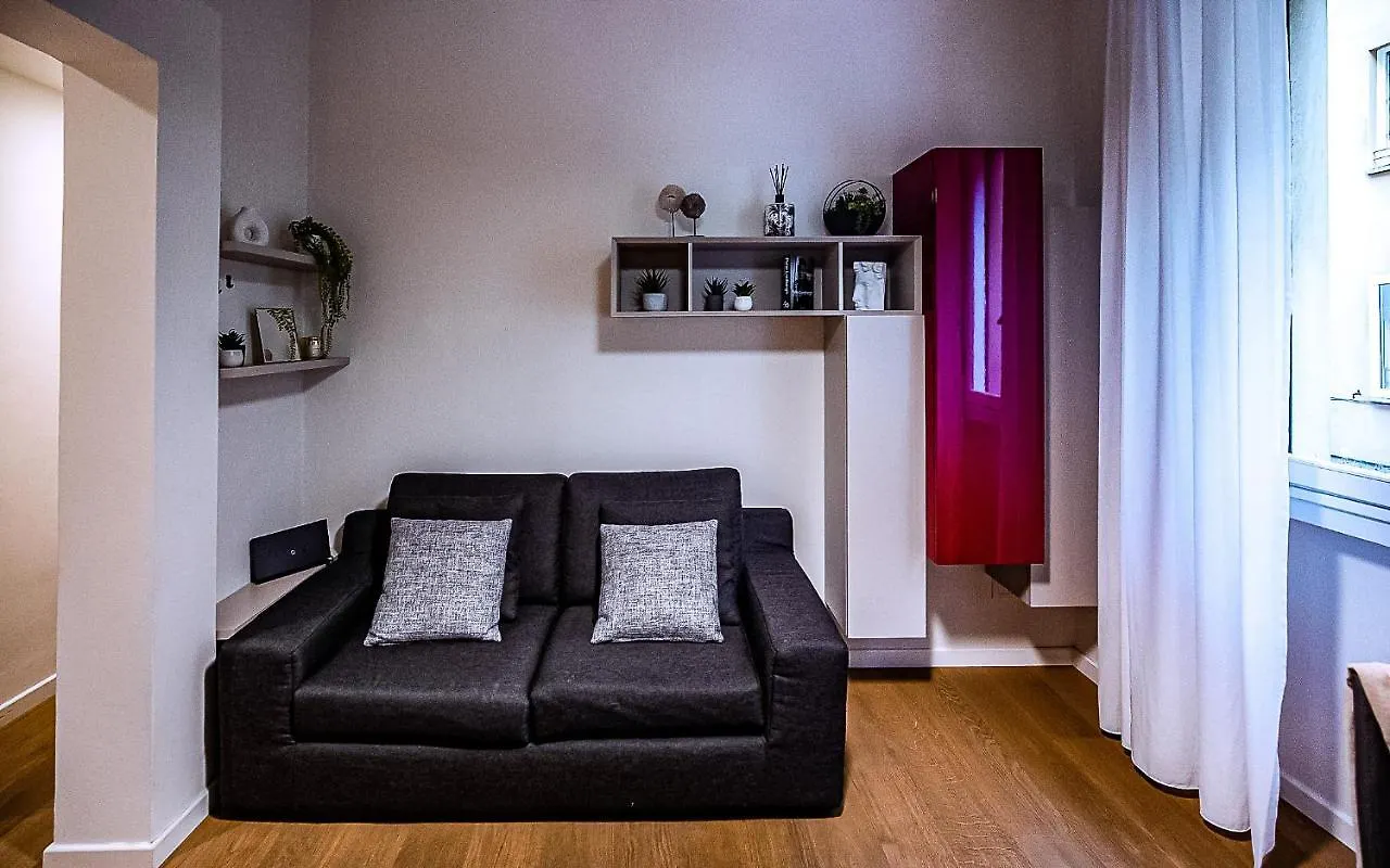 Acacia Firenze - Kiwi Apartment Italy