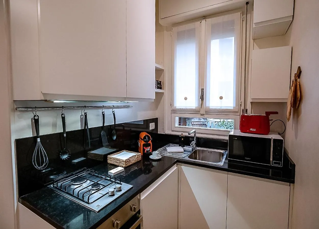 Acacia Firenze - Kiwi Apartment