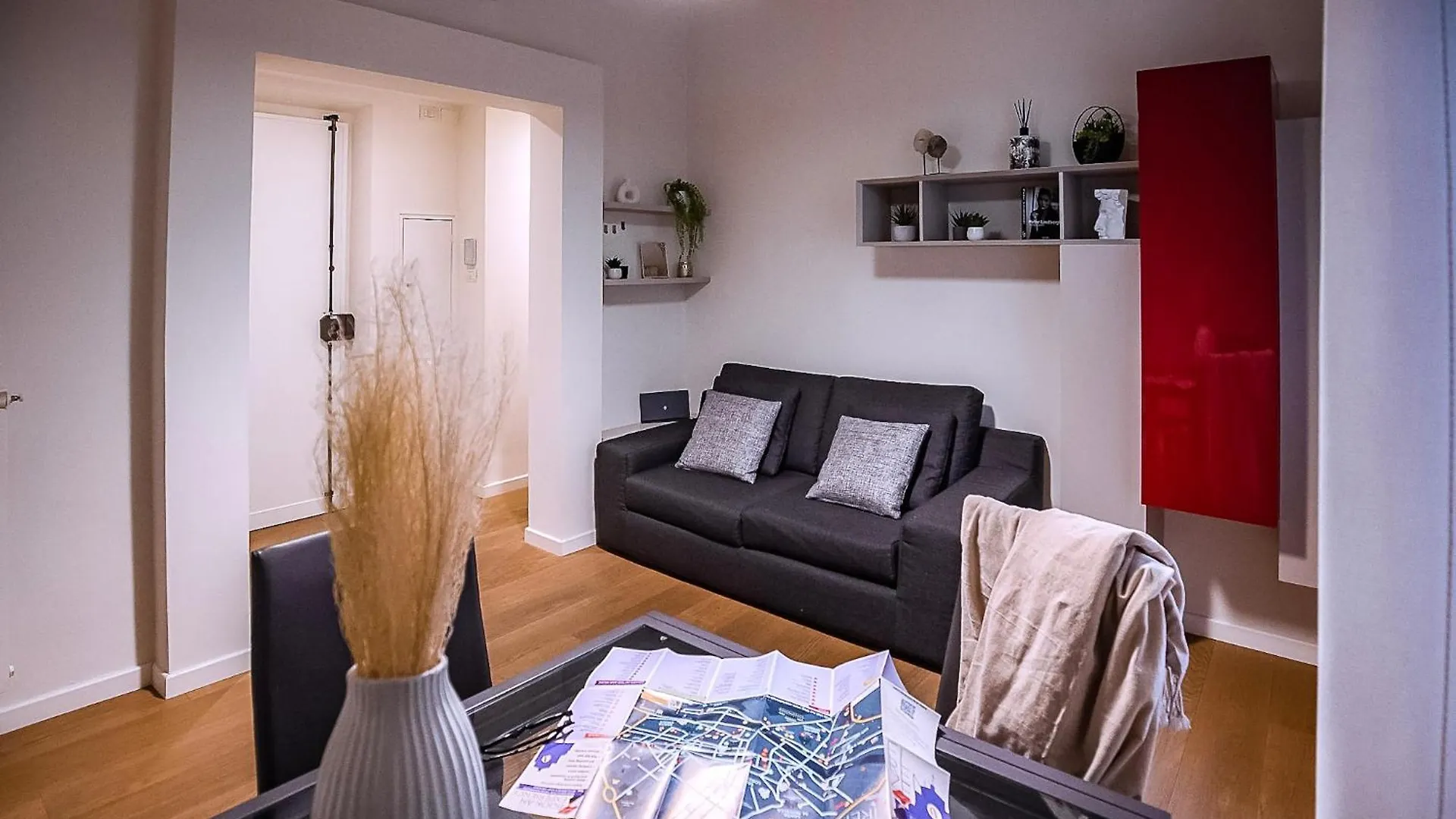 Acacia Firenze - Kiwi Apartment 0*, Florence Italy